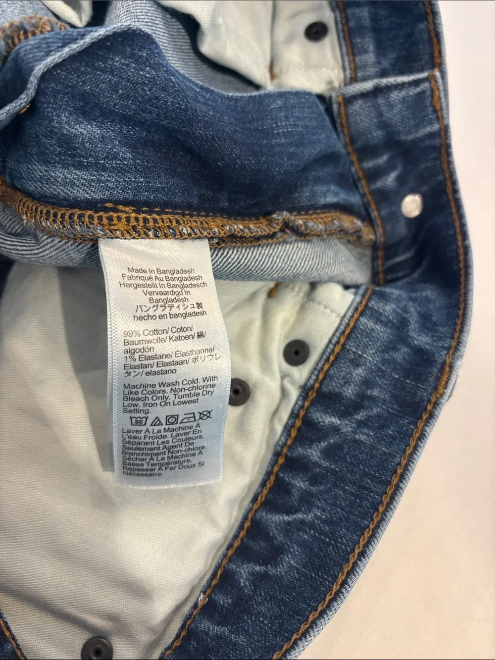 J. Crew Flex Straight-Leg Relaxed Men's Medium Wash Denim Jeans. Size 31X30